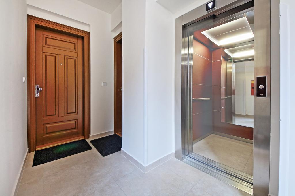 Nabo Apartments Praha Bagian luar foto