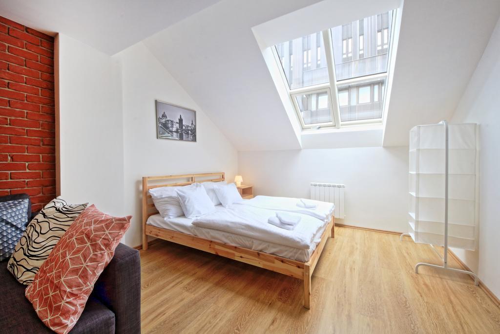 Nabo Apartments Praha Bagian luar foto