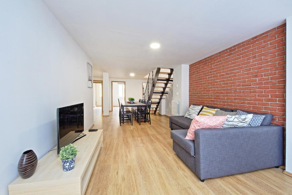 Nabo Apartments Praha Bagian luar foto