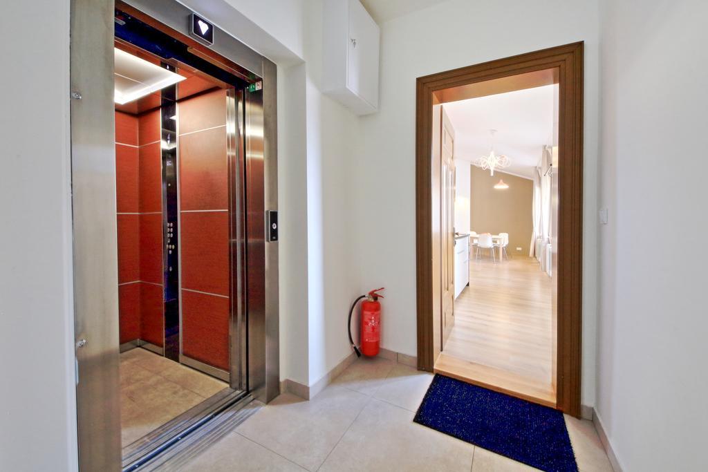 Nabo Apartments Praha Bagian luar foto