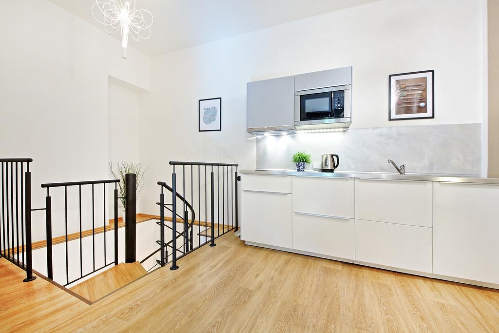 Nabo Apartments Praha Bagian luar foto