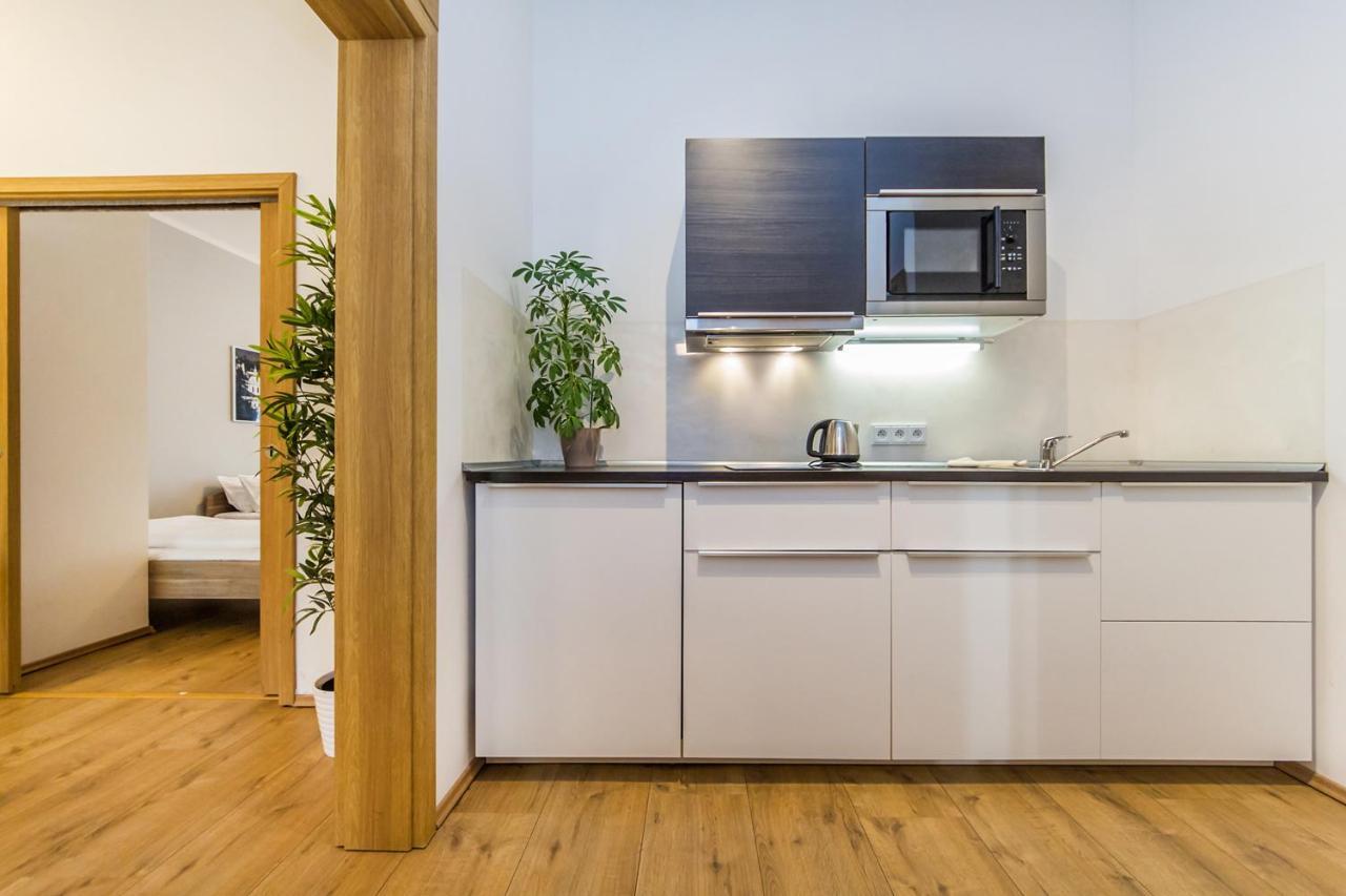 Nabo Apartments Praha Bagian luar foto