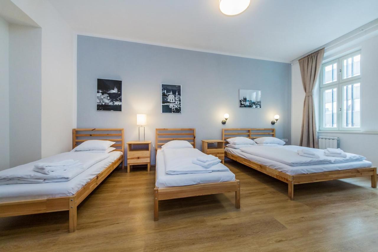Nabo Apartments Praha Bagian luar foto